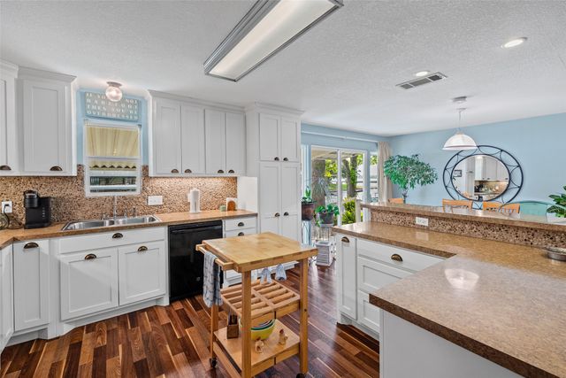 4517 Wildwood Circle, Granbury, TX 76049