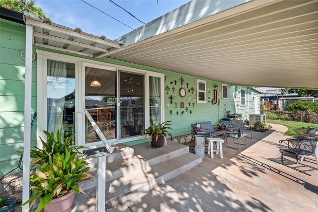 4517 Wildwood Circle, Granbury, TX 76049