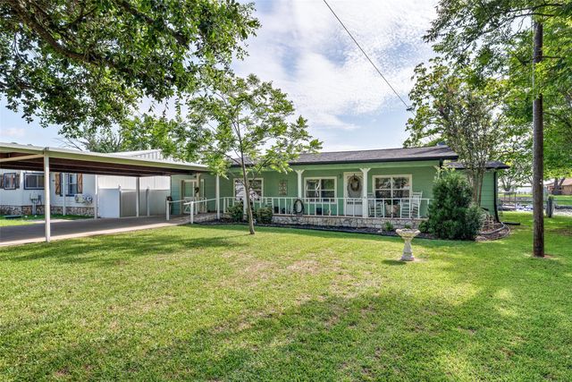 4517 Wildwood Circle, Granbury, TX 76049