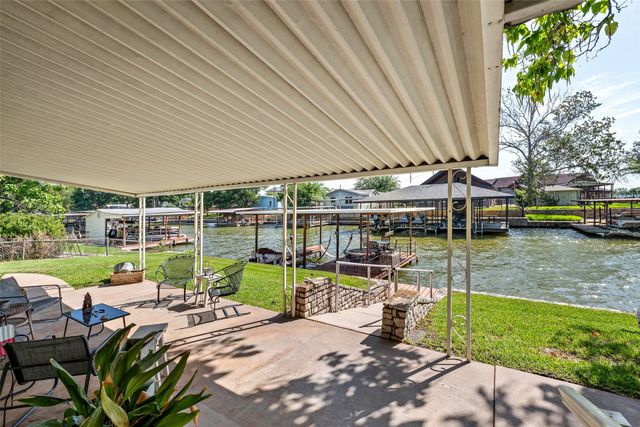 4517 Wildwood Circle, Granbury, TX 76049