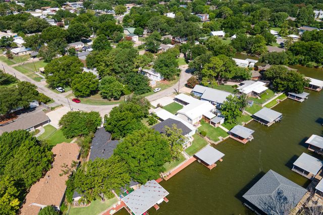 4517 Wildwood Circle, Granbury, TX 76049