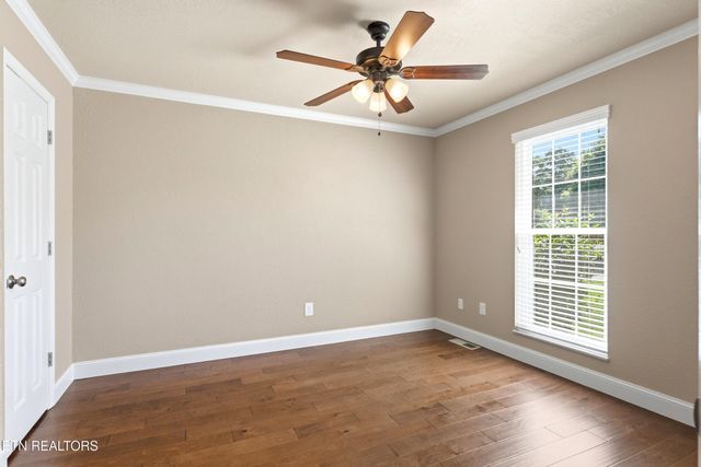 315 Silo Drive, Lenoir City, TN 37772