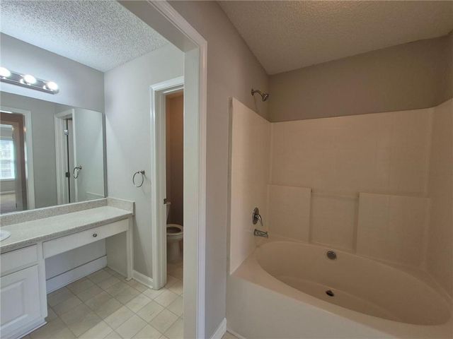 3232 Glenloch Place, Lawrenceville, GA 30044