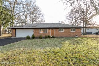 935 Raymil Road, Holland, OH 43528