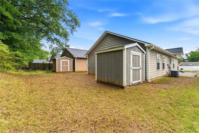 2341 Glebe Court, Hampton, GA 30228