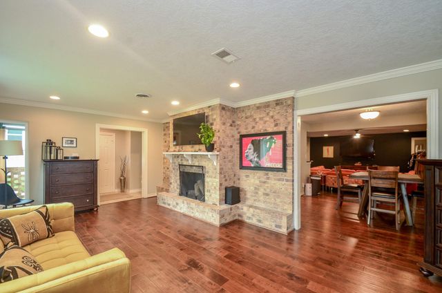 4315 Fernwood Drive, Houston, TX 77021