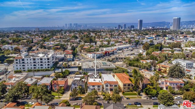 1129 S Citrus Avenue, Los Angeles, CA 90019