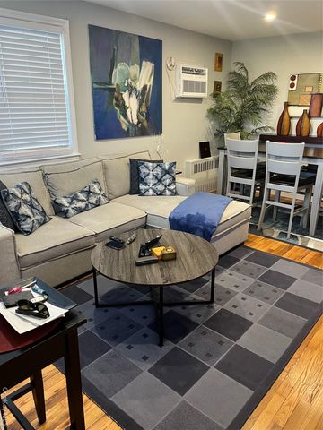 538 E Park Avenue, Long Beach, NY 11561