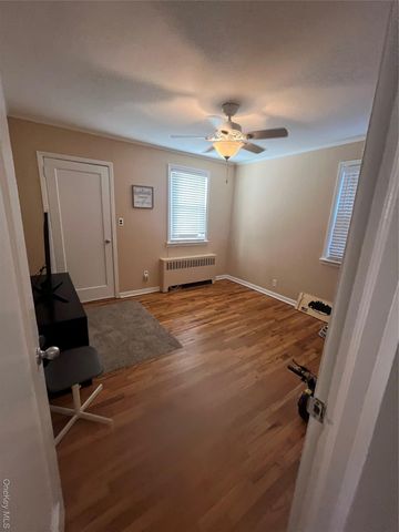 538 E Park Avenue, Long Beach, NY 11561