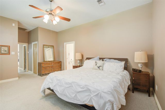 108 Buffalo Trail, Lake Jackson, TX 77566