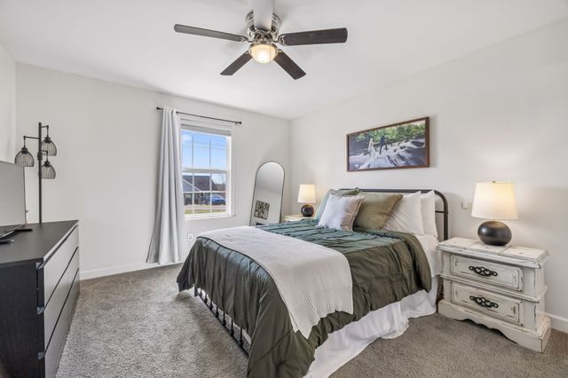 608 Skyview Dr, Ashland City, TN 37015