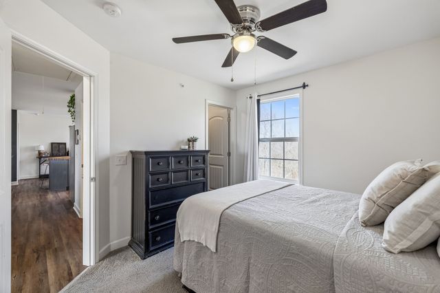 608 Skyview Dr, Ashland City, TN 37015