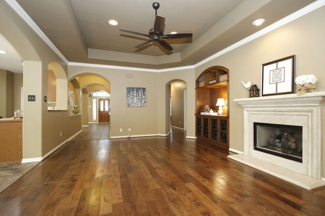 9203 Memorial Pines Way, Spring, TX 77379