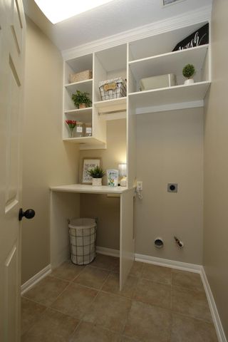 9203 Memorial Pines Way, Spring, TX 77379