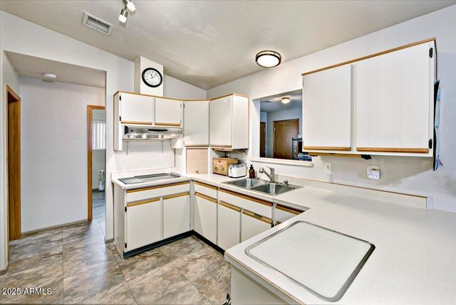 7540 E LAS FLORES Avenue, Prescott Valley, AZ 86314