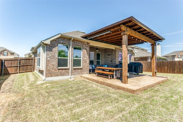 307 Eden Drive, Fate, TX 75189