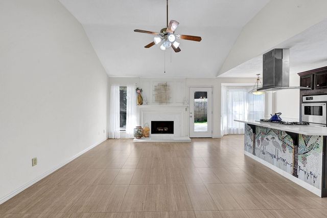 2109 Galleon Drive, League City, TX 77573
