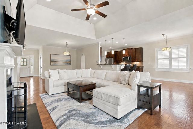 1309 Grandiflora Drive, Leland, NC 28451