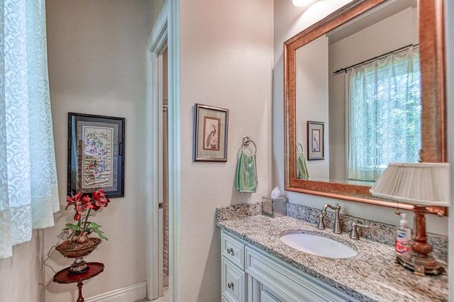 4410 Berry Farm Road, Norman, OK 73072