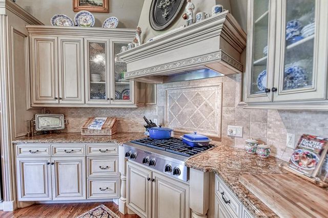 4410 Berry Farm Road, Norman, OK 73072