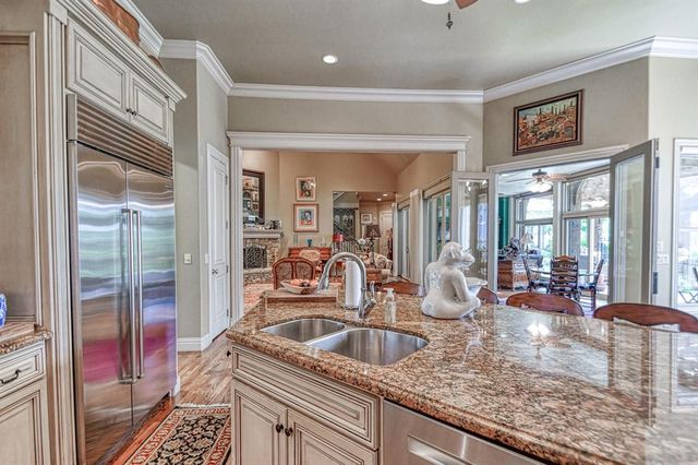 4410 Berry Farm Road, Norman, OK 73072