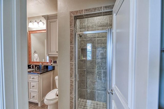 4410 Berry Farm Road, Norman, OK 73072