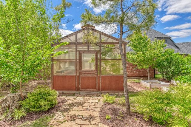 4410 Berry Farm Road, Norman, OK 73072