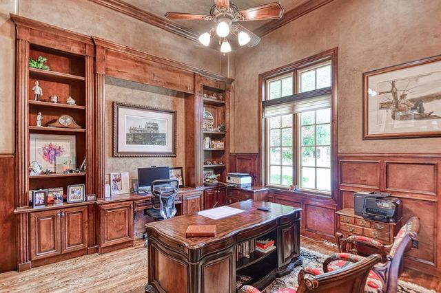 4410 Berry Farm Road, Norman, OK 73072