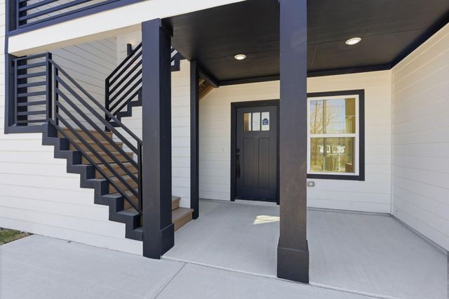 430 Rhode Island St, Houston, TX 77029