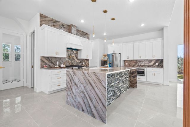 8732 Nathan Drive, Waller, TX 77484