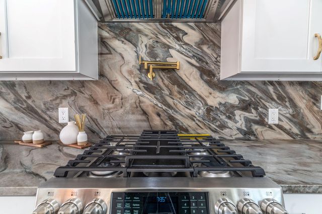 8732 Nathan Drive, Waller, TX 77484