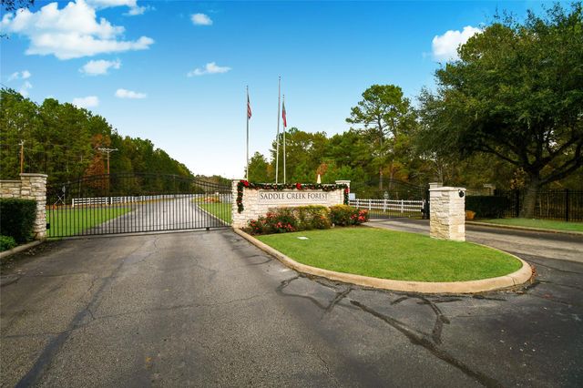 8732 Nathan Drive, Waller, TX 77484