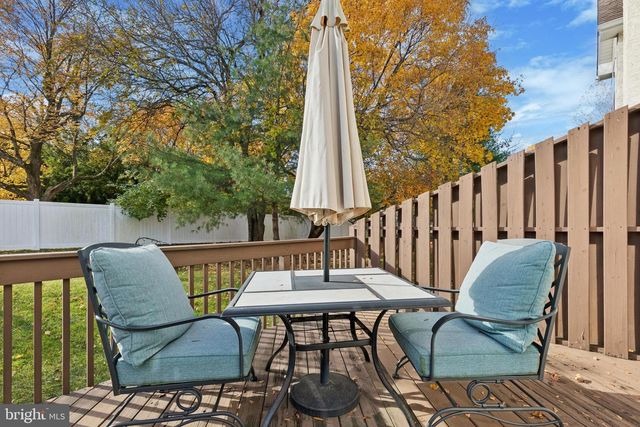 310 ROLLING HILL DR, Plymouth Meeting, PA 19462