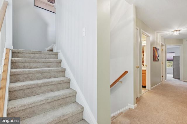 310 ROLLING HILL DR, Plymouth Meeting, PA 19462