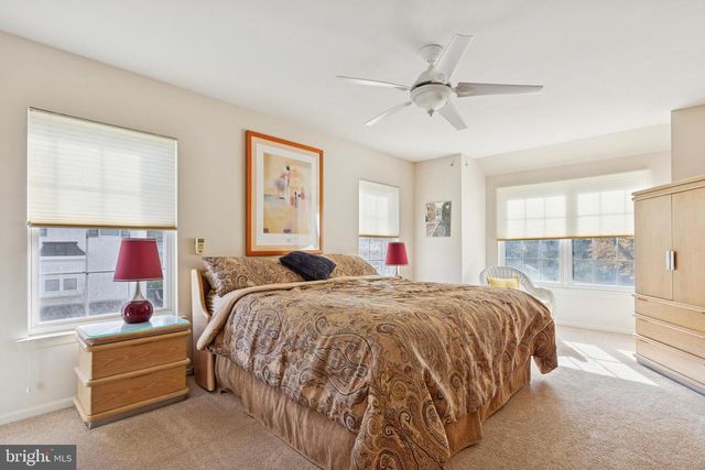 310 ROLLING HILL DR, Plymouth Meeting, PA 19462