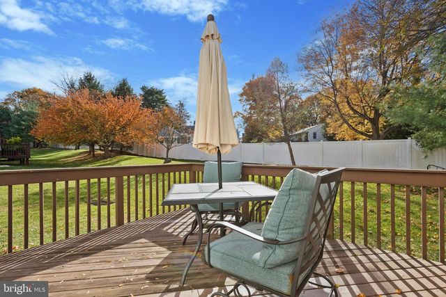 310 ROLLING HILL DR, Plymouth Meeting, PA 19462