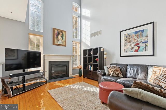 310 ROLLING HILL DR, Plymouth Meeting, PA 19462