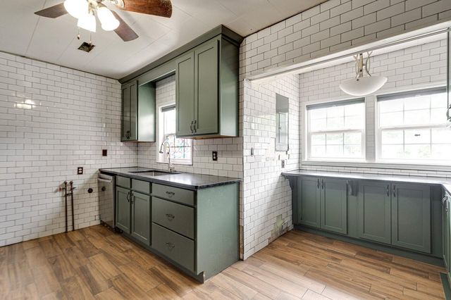 1304 Mcbrien Road, Chattanooga, TN 37412