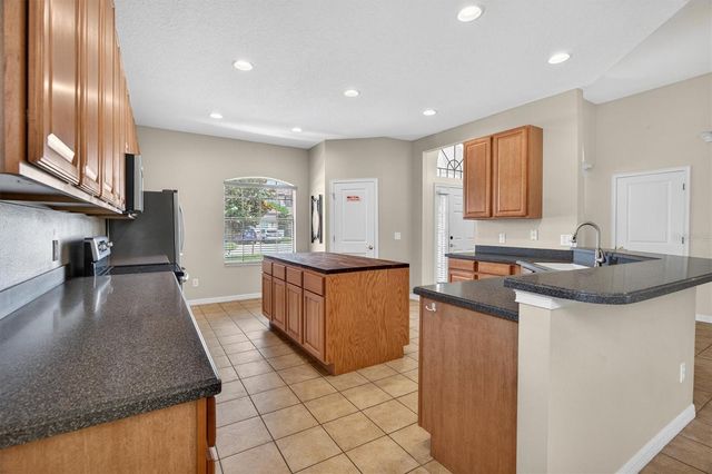 369 VILLA SORRENTO CIRCLE, Haines City, FL 33844