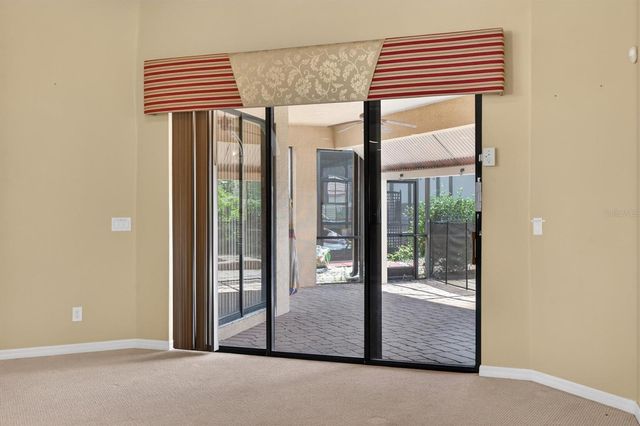 369 VILLA SORRENTO CIRCLE, Haines City, FL 33844