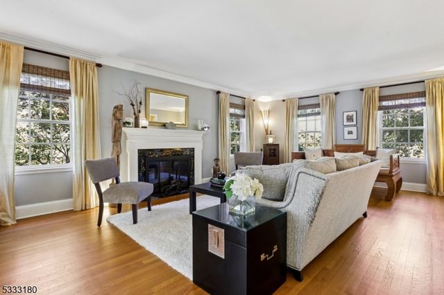 260 Woodland Rd, Madison Boro, NJ 07940