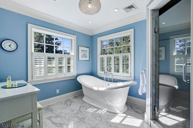 260 Woodland Rd, Madison Boro, NJ 07940