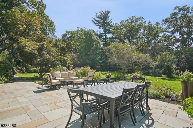 260 Woodland Rd, Madison Boro, NJ 07940