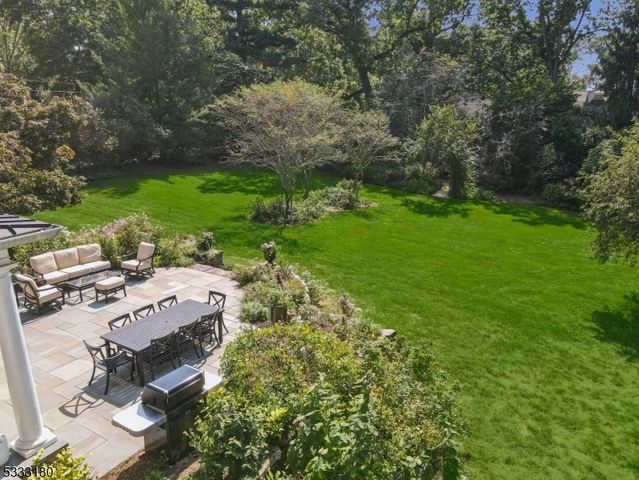 260 Woodland Rd, Madison Boro, NJ 07940