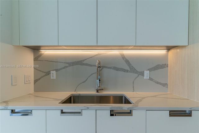 15701 Collins Ave 1002, Sunny Isles Beach, FL 33160