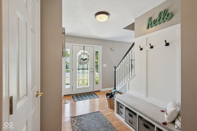 2935 Cross Creek Drive, Columbus, IN 47201