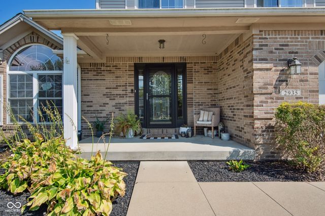 2935 Cross Creek Drive, Columbus, IN 47201