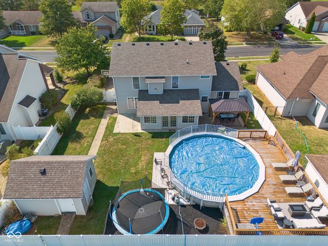 2935 Cross Creek Drive, Columbus, IN 47201