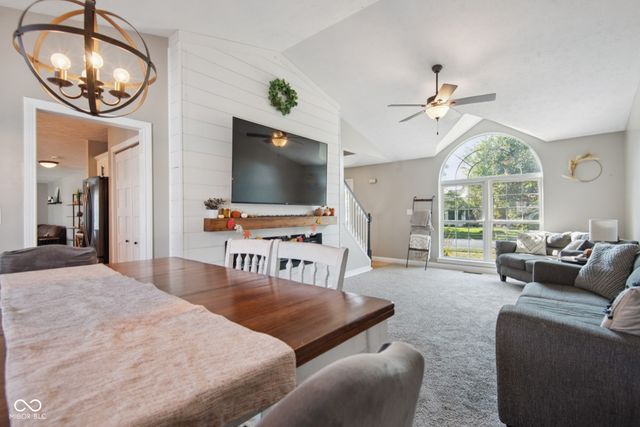 2935 Cross Creek Drive, Columbus, IN 47201