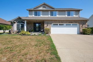 2935 Cross Creek Drive, Columbus, IN 47201